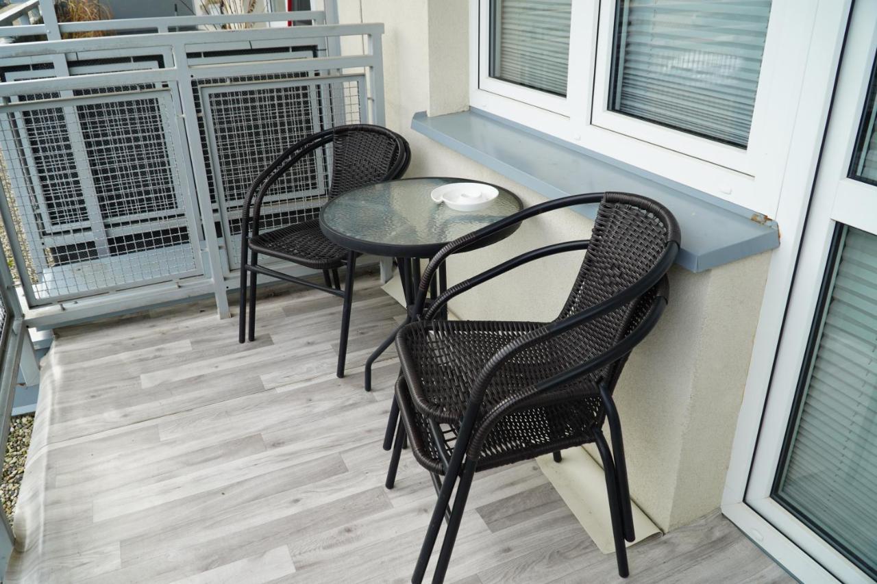 Jedenastka Apartman Płock Kültér fotó