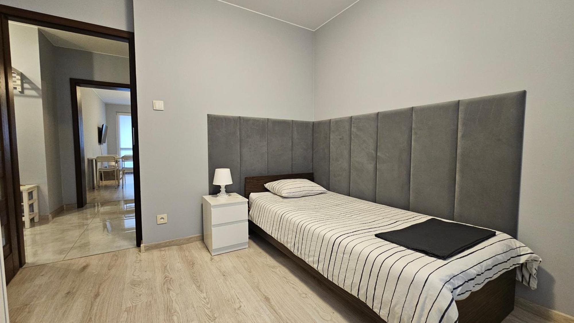 Jedenastka Apartman Płock Kültér fotó